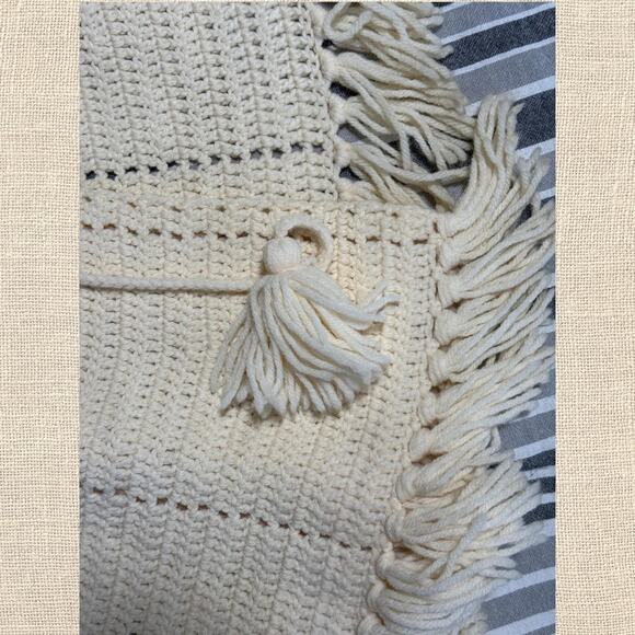 !Handmade! Whimsy Off White Crochet Cape - Picture 2 of 2